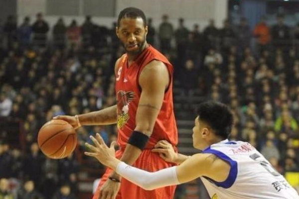 CBA歷史上哪位外援給中國球隊(duì)帶來最大幫助？